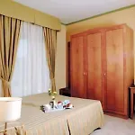 Relax Hotel 4*