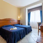 Relax Hotel 4*