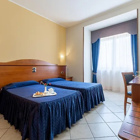 Relax 4* Syrakuzy