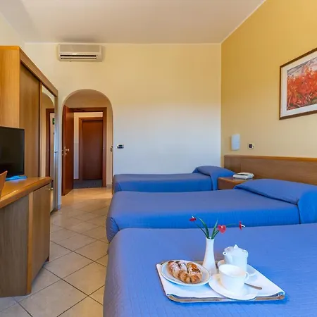 Hotel Relax Syrakuzy