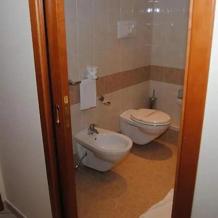 Relax Hotel Syrakuzy