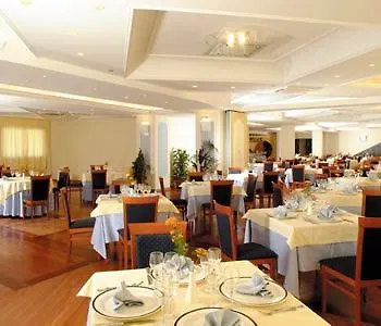 Relax 4* Syrakuzy