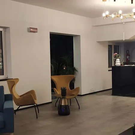 Relax 4* Syracuse