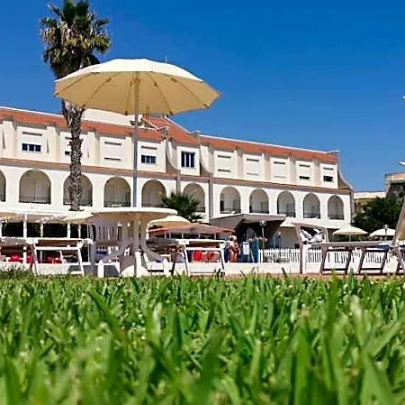 Relax Hotel