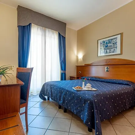 Relax Hotel