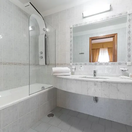 Hotel Relax 4*